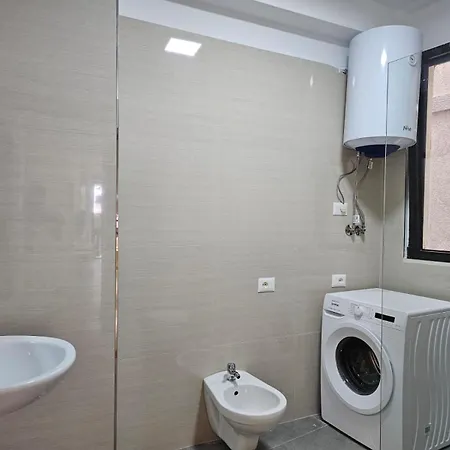 Appartement Beautiful In 300 Saranda