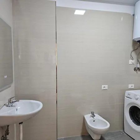 Appartement Beautiful In 300 Saranda